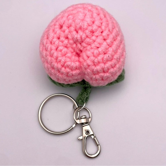 HANDMADE | Crochet Knit PEACH | Bag Charm | Keychain (Brand New!) 🍑💘 - Picture 3 of 10